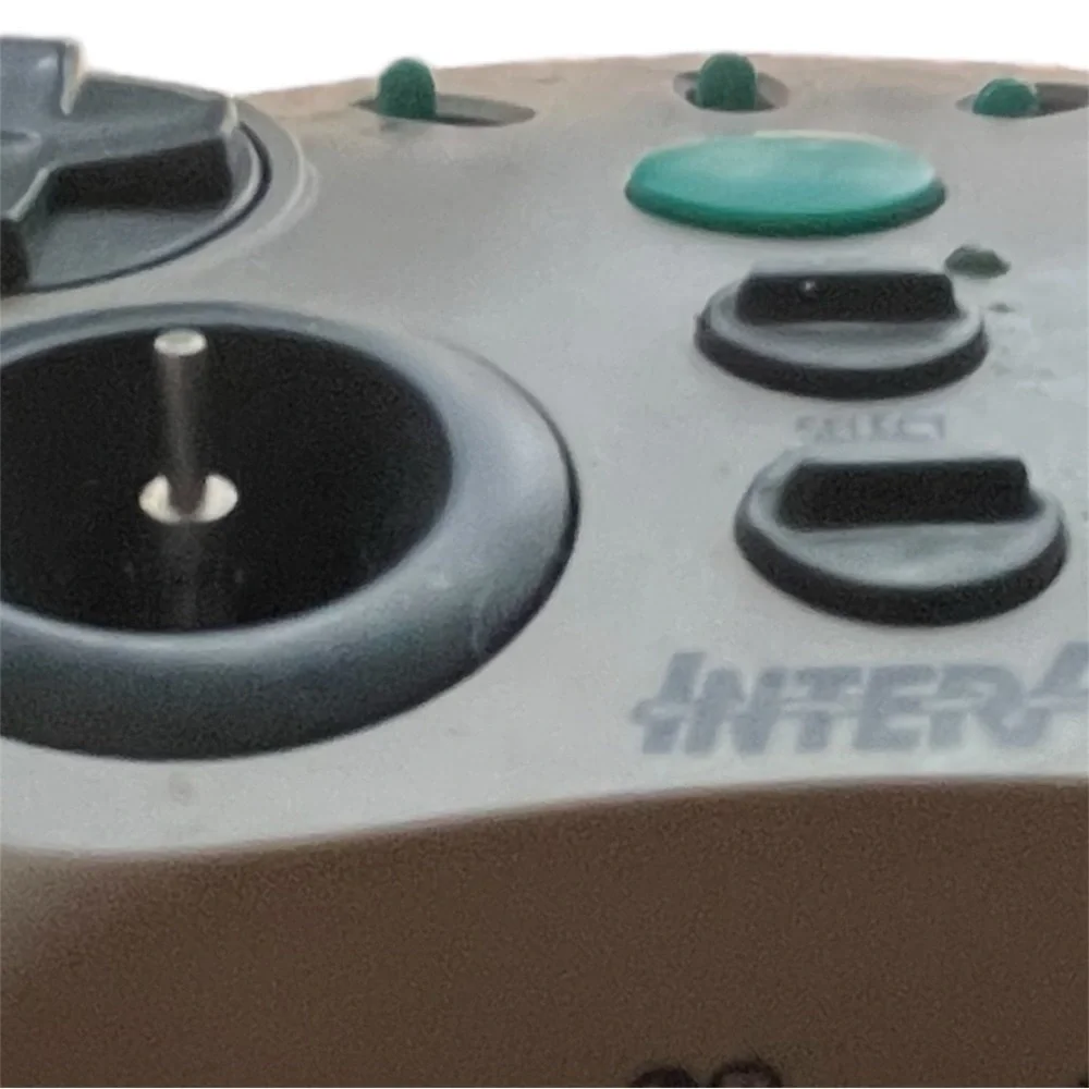 Barracuda Silver Gaming Controller